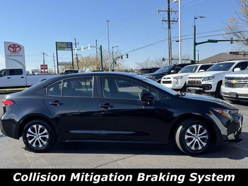 2022 Toyota Corolla Hybrid SE