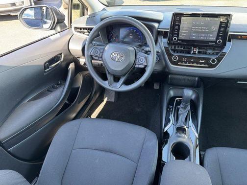 2022 Toyota Corolla Hybrid SE