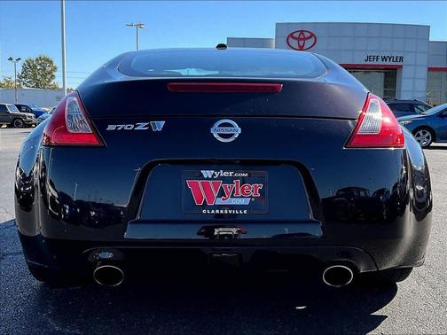 Black Cherry Metallic 2010 Nissan 370Z Touring