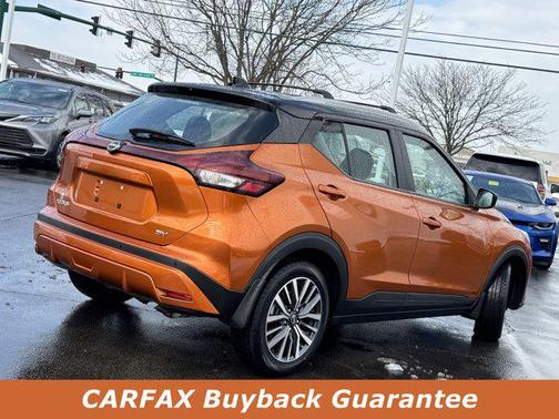 2022 Nissan Kicks SV