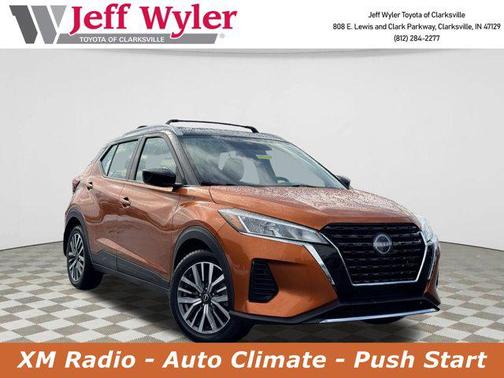 2022 Nissan Kicks SV