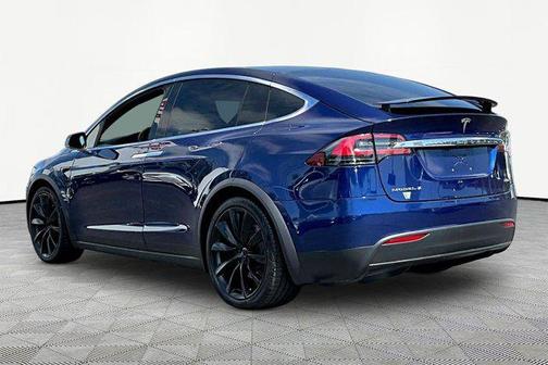 Deep Blue Metallic 2018 Tesla Model X 75D