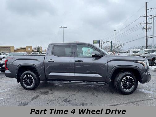 2022 Toyota Tundra SR5