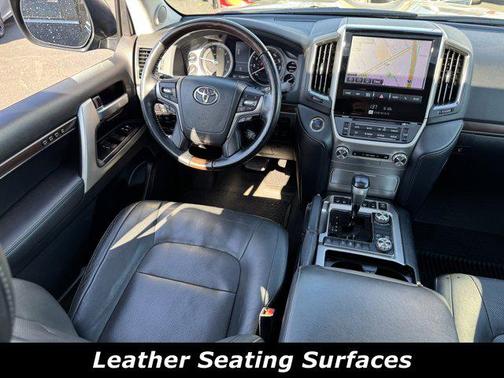 2020 Toyota Land Cruiser Base