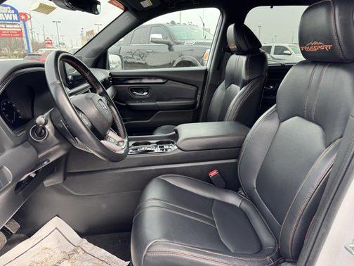 2023 Honda Pilot AWD TrailSport