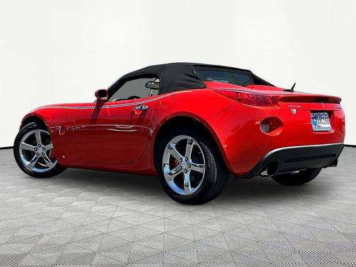 Brazen (Inferno Orange Metallic) 2008 Pontiac Solstice GXP