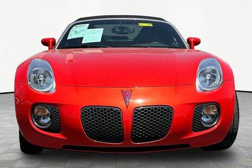 Brazen (Inferno Orange Metallic) 2008 Pontiac Solstice GXP