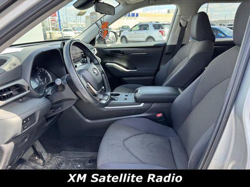 Celestial Silver Metallic 2023 Toyota Highlander LE