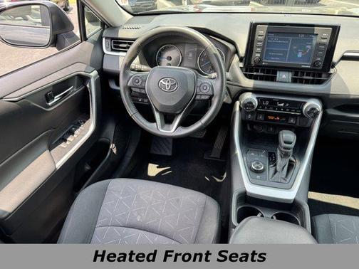 2020 Toyota RAV4 Hybrid XLE