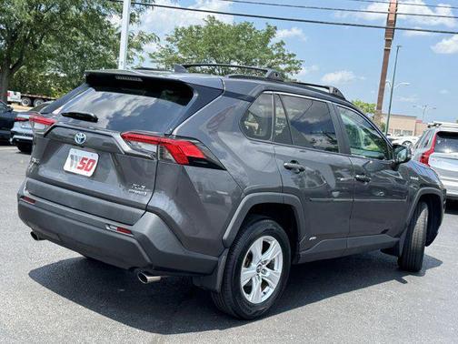 2020 Toyota RAV4 Hybrid XLE