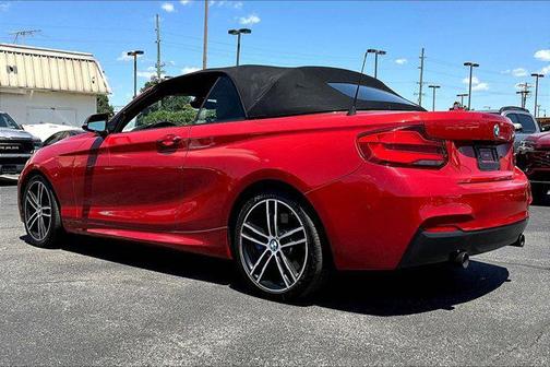 Melbourne Red Metallic 2018 BMW M240 i