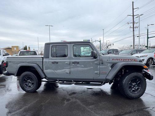 2022 Jeep Gladiator Mojave 4x4