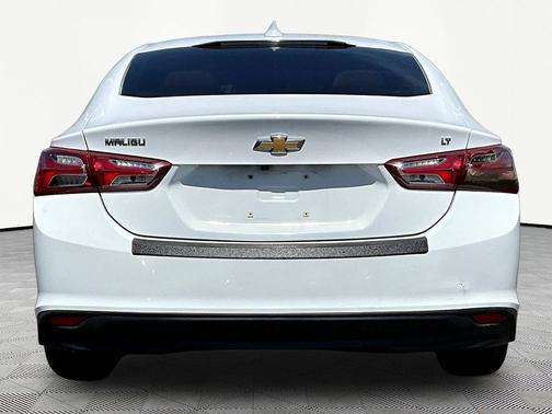 Summit White 2021 Chevrolet Malibu FWD LT