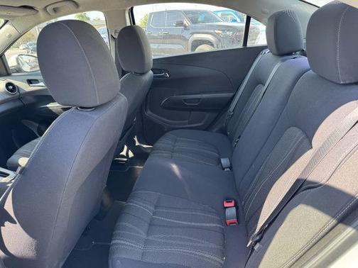 2016 Chevrolet Sonic LT