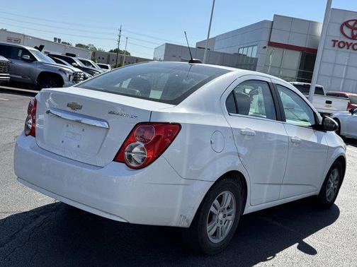 2016 Chevrolet Sonic LT