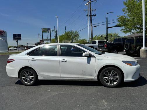 2015 Toyota Camry Hybrid SE