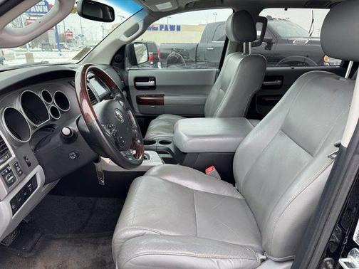 2013 Toyota Sequoia Platinum