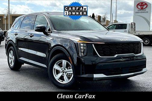 Ebony Black 2026 Kia Sorento LX