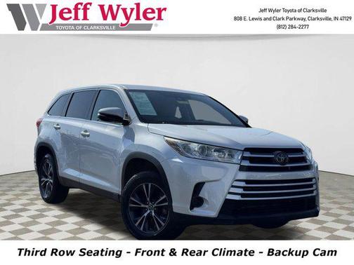 2019 Toyota Highlander LE I4