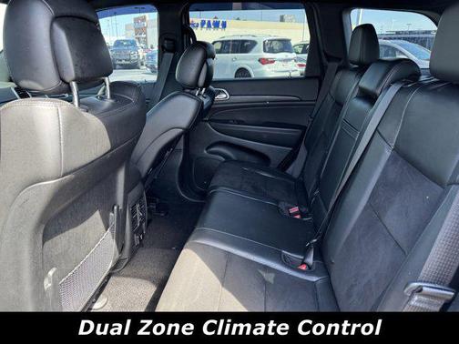 2022 Jeep Grand Cherokee Laredo