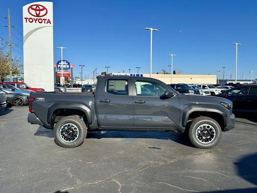 2025 Toyota Tacoma TRD Off Road