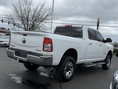2019 RAM 2500 Big Horn Crew Cab 4x4 6'4' Box