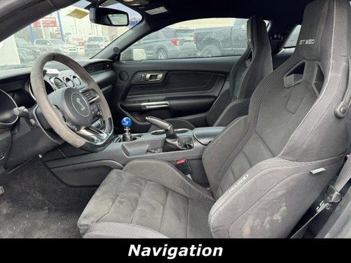 2017 Ford Shelby GT350 Base