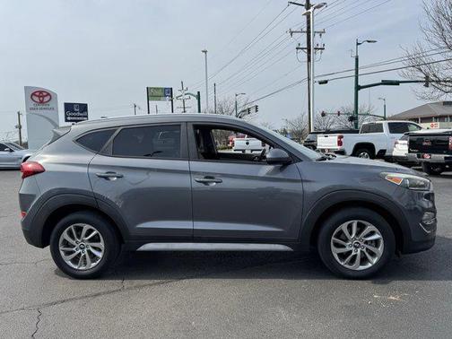 2018 Hyundai TUCSON SEL