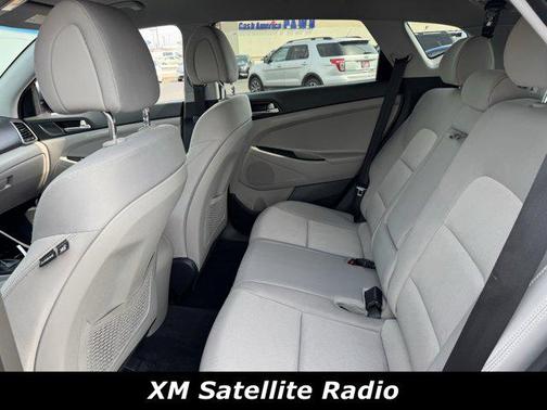 2018 Hyundai TUCSON SEL