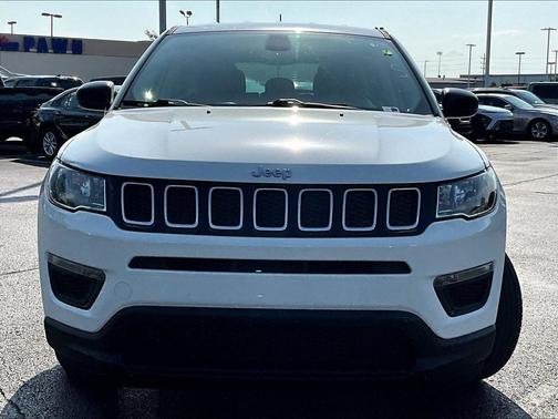 White Clearcoat 2018 Jeep Compass Sport