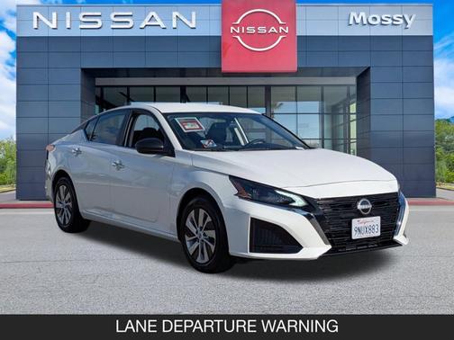 2025 Nissan Altima S