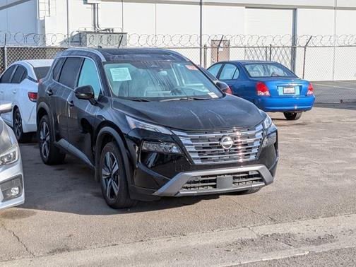 2024 Nissan Rogue SL