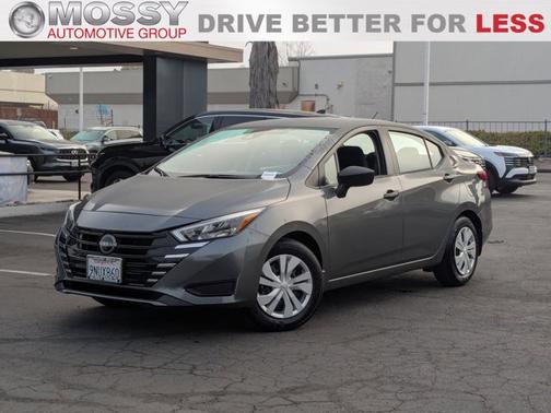 2025 Nissan Versa 1.6 S