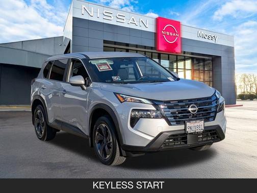 2025 Nissan Rogue SV