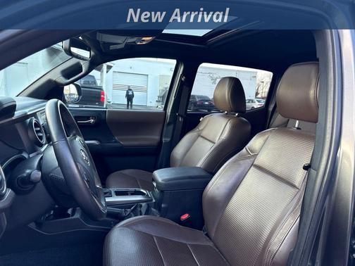 2017 Toyota Tacoma Limited