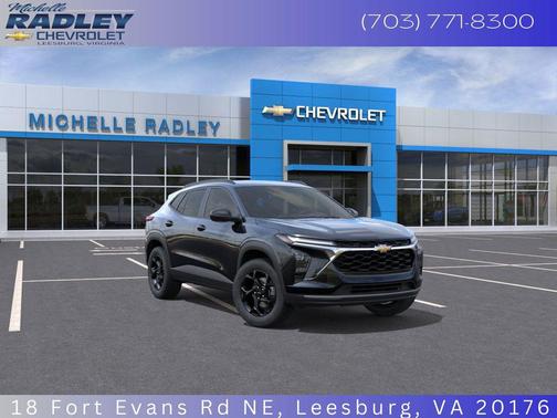 Mosaic Black Metallic 2026 Chevrolet Trax LT