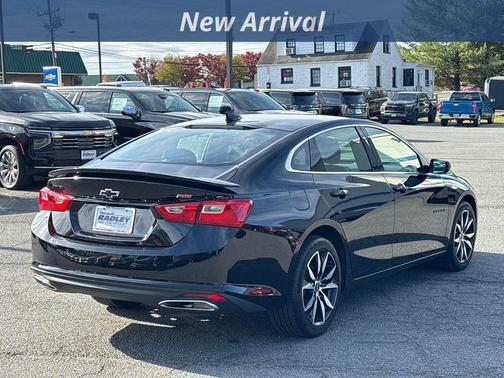 2024 Chevrolet Malibu FWD RS