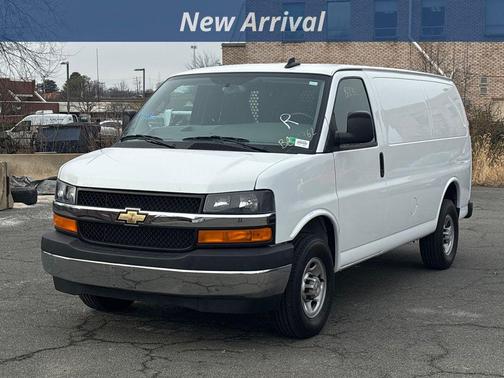 2024 Chevrolet Express 2500 RWD 2500 Regular Wheelbase WT
