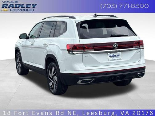 Pure White 2025 Volkswagen Atlas 2.0T SE