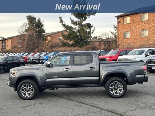 2023 Buick Enclave Essence AWD