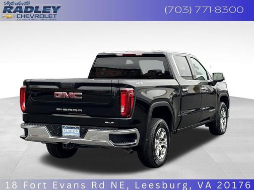 2025 GMC Sierra 1500 SLT