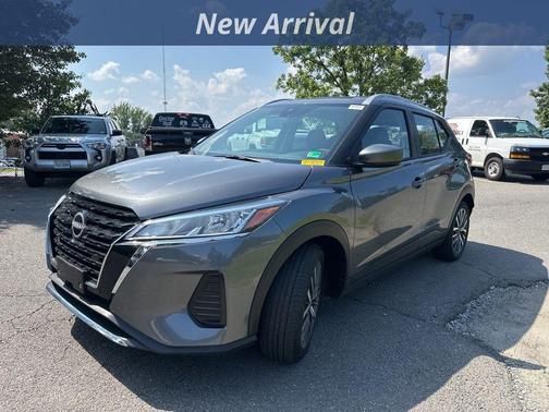 2024 Nissan Kicks SV