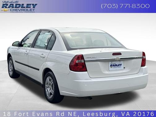 2004 Chevrolet Malibu Base