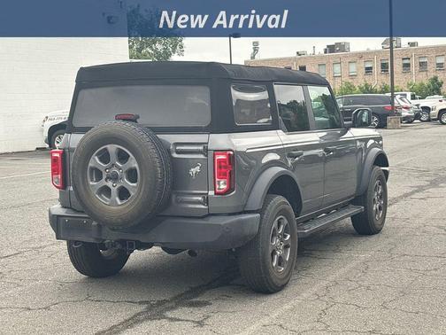 Carbonized Gray 2024 Ford Bronco Big Bend