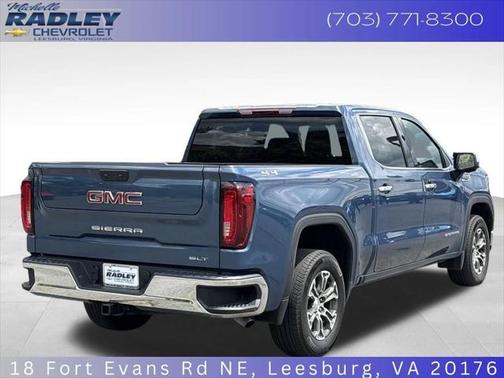 2024 GMC Sierra 1500 SLT