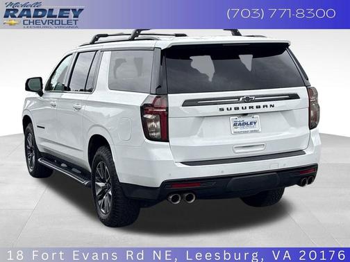 Summit White 2023 Chevrolet Suburban Z71