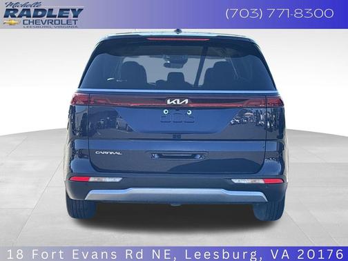 2024 Kia Carnival LX