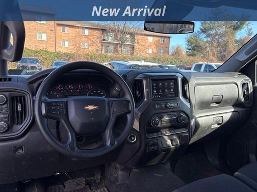 2023 Chevrolet Silverado 1500 Custom