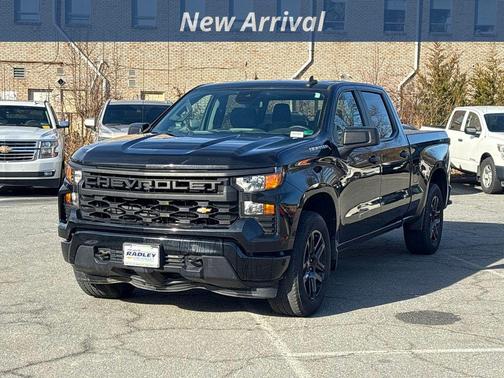 2023 Chevrolet Silverado 1500 Custom