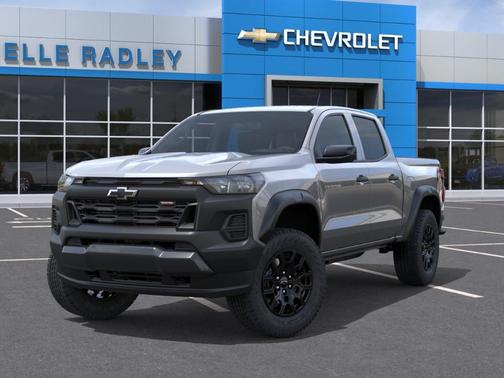 Sterling Gray Metallic 2026 Chevrolet Colorado Trail Boss